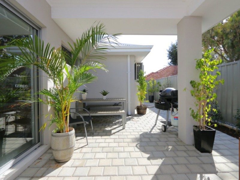 135B Planet Street, Carlisle WA 6101
