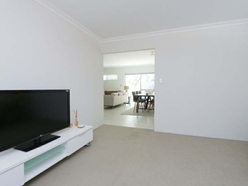 135B Planet Street, Carlisle WA 6101