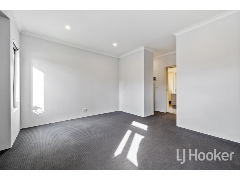 8 Cinnabar Loop, Byford WA 6122