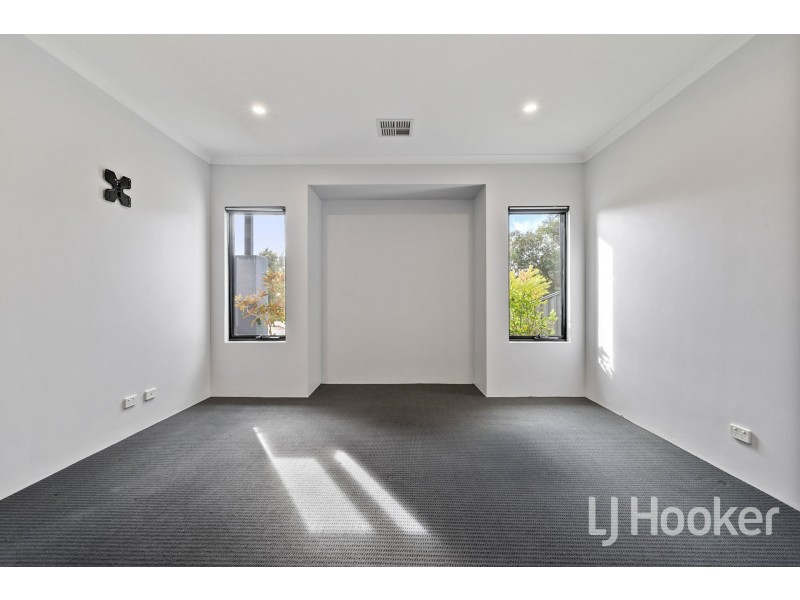 8 Cinnabar Loop, Byford WA 6122