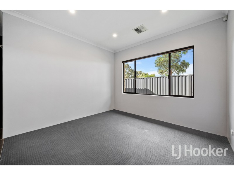 8 Cinnabar Loop, Byford WA 6122