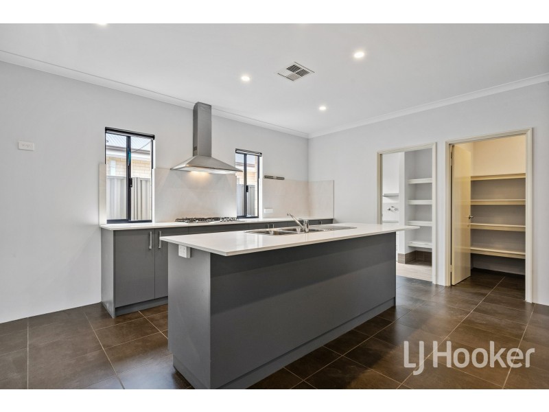 8 Cinnabar Loop, Byford WA 6122