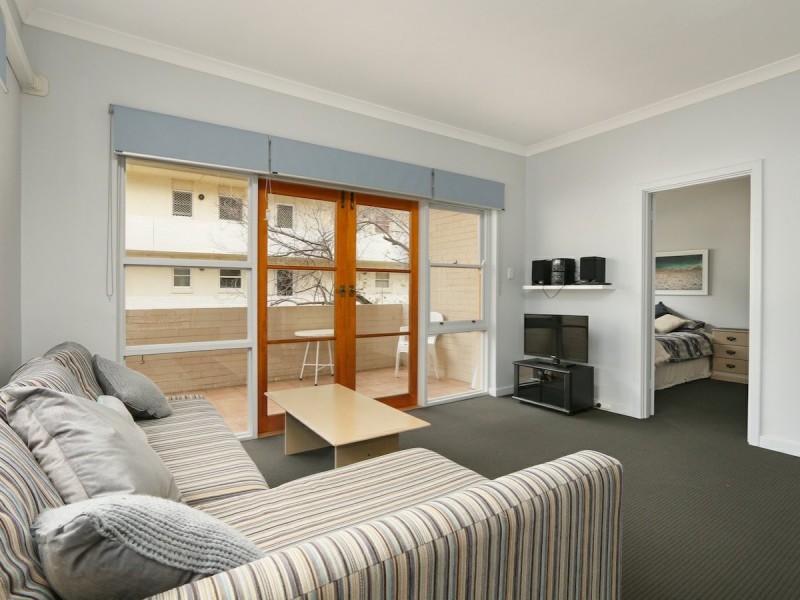 8/37 Mill Point Road, South Perth WA 6151