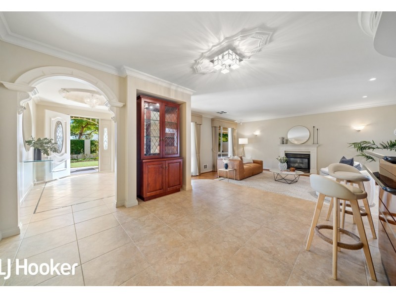 25 Marcus Avenue, Booragoon WA 6154