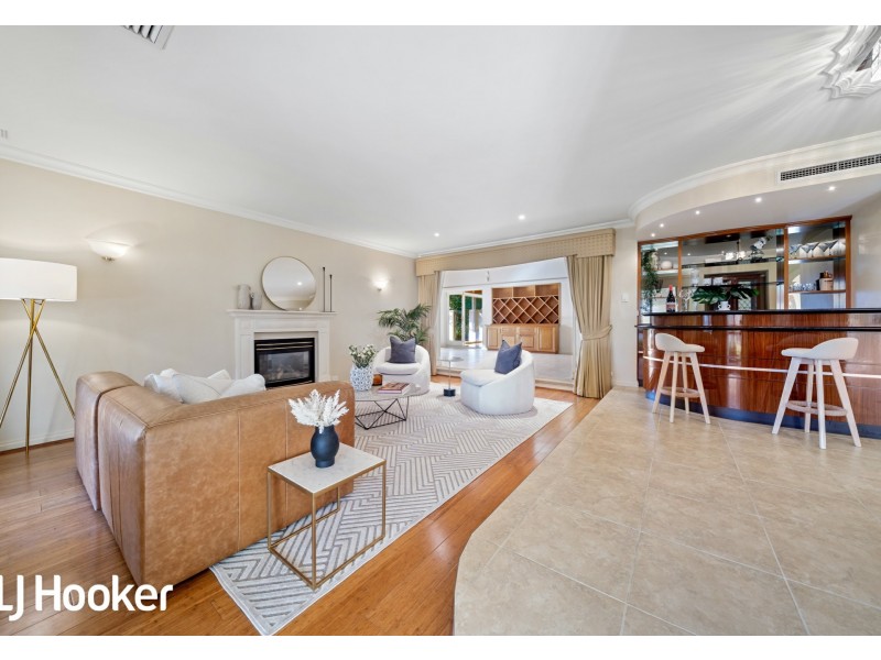 25 Marcus Avenue, Booragoon WA 6154