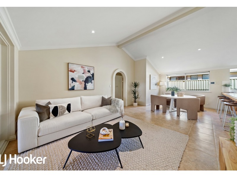 25 Marcus Avenue, Booragoon WA 6154