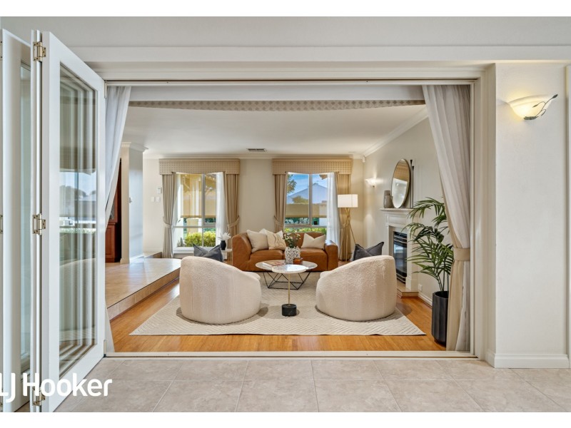 25 Marcus Avenue, Booragoon WA 6154