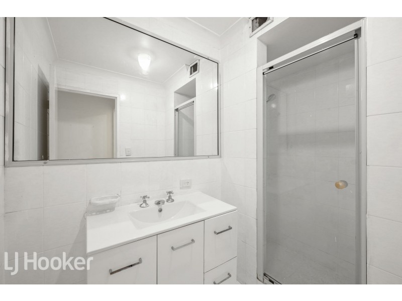 4/52 King George Street, Victoria Park WA 6100