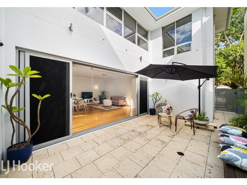 104 Sunbury Road, Victoria Park WA 6100