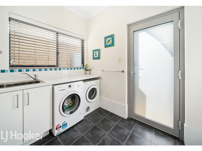 104 Sunbury Road, Victoria Park WA 6100