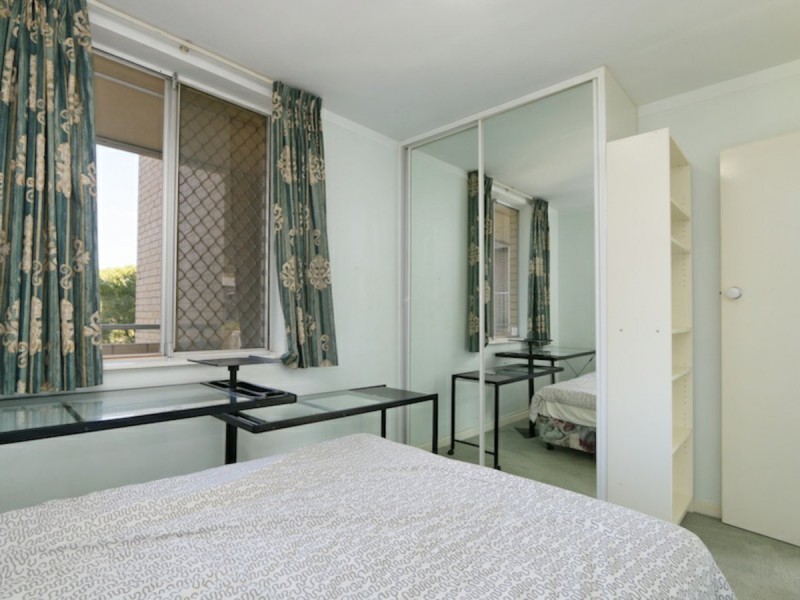 14/181 Mill Point Road, South Perth WA 6151