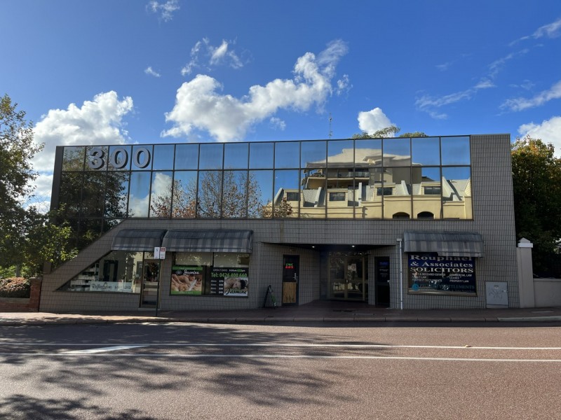 Suite 11 & 12/300 Albany Highway, Victoria Park WA 6100