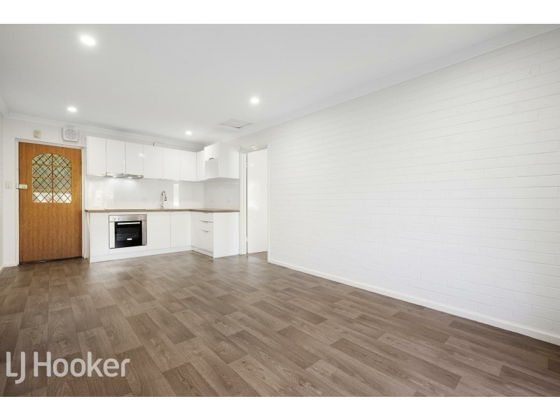 8/54 King George Street, Victoria Park WA 6100