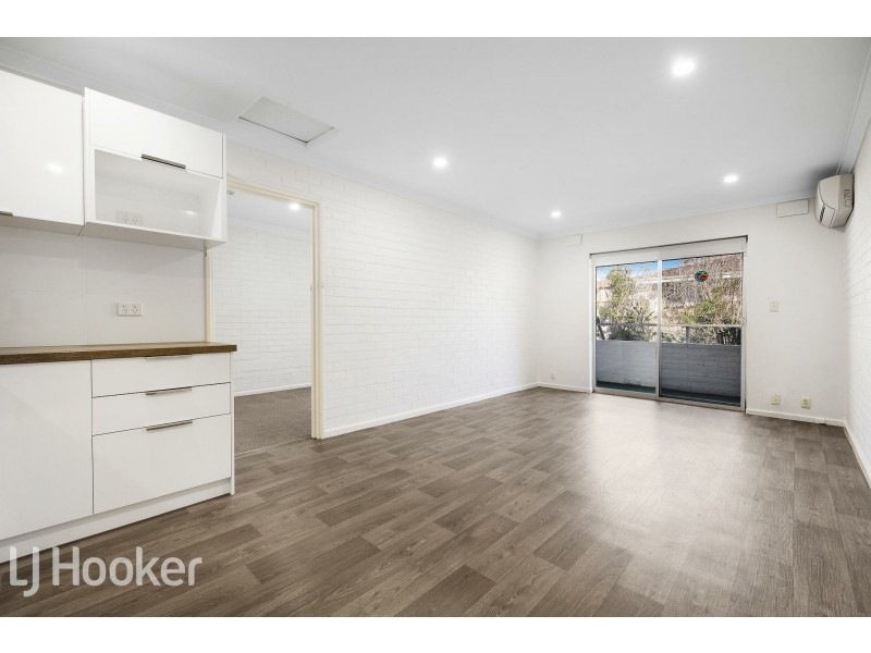 8/54 King George Street, Victoria Park WA 6100