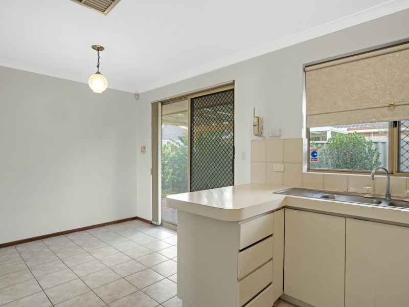 2/256 St Kilda Road, Kewdale WA 6105
