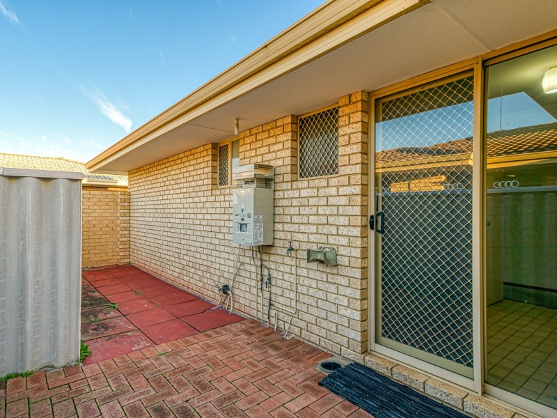 2/256 St Kilda Road, Kewdale WA 6105