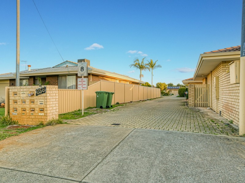 2/256 St Kilda Road, Kewdale WA 6105