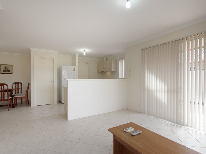 3/8 Acton Avenue, Bentley WA 6102