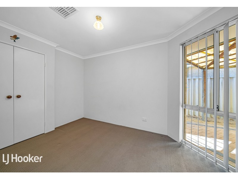 1/82 Station Street, Cannington WA 6107