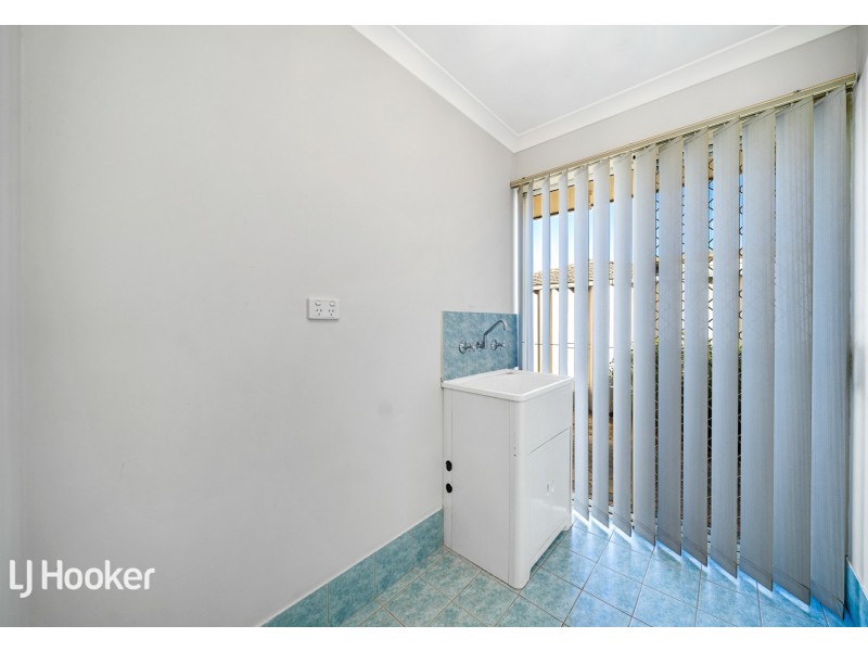 1/82 Station Street, Cannington WA 6107