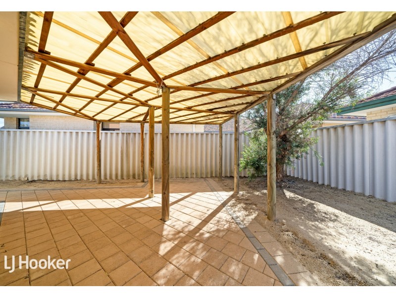 1/82 Station Street, Cannington WA 6107