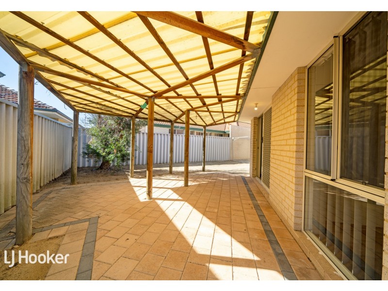 1/82 Station Street, Cannington WA 6107