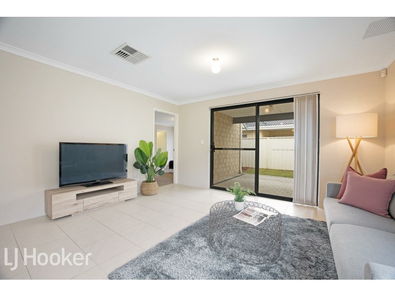 10 Bunratty Link, Canning Vale WA 6155
