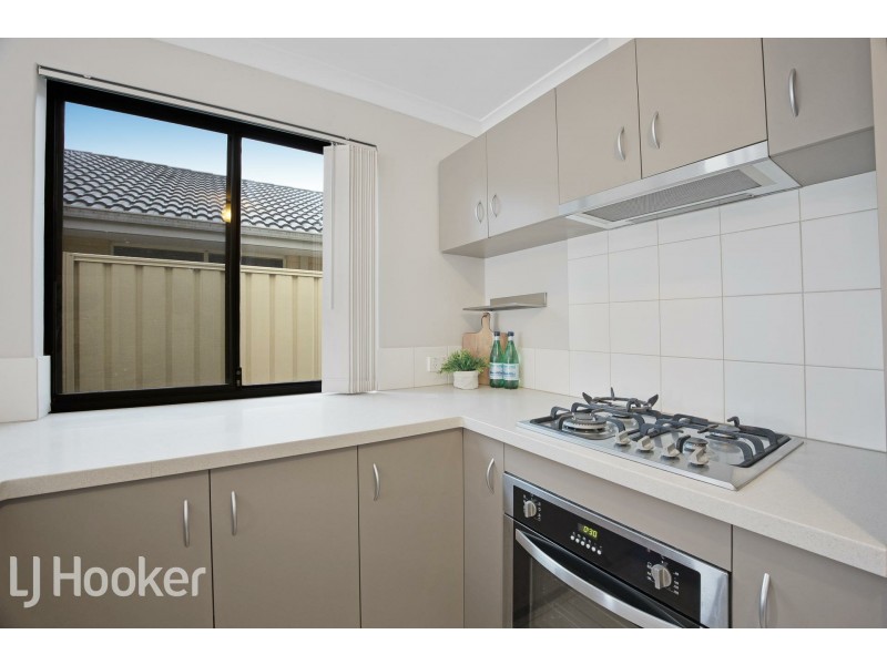 10 Bunratty Link, Canning Vale WA 6155