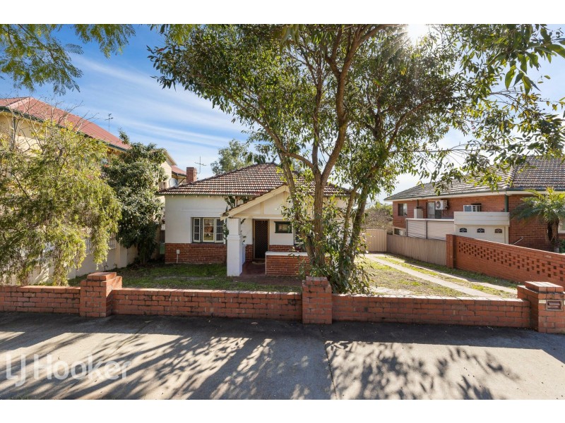 11 McMaster Street, Victoria Park WA 6100