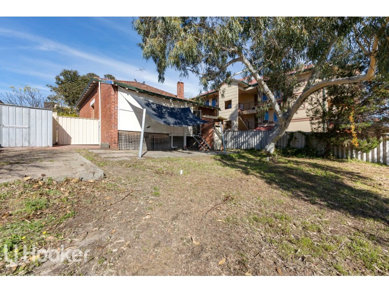 11 McMaster Street, Victoria Park WA 6100