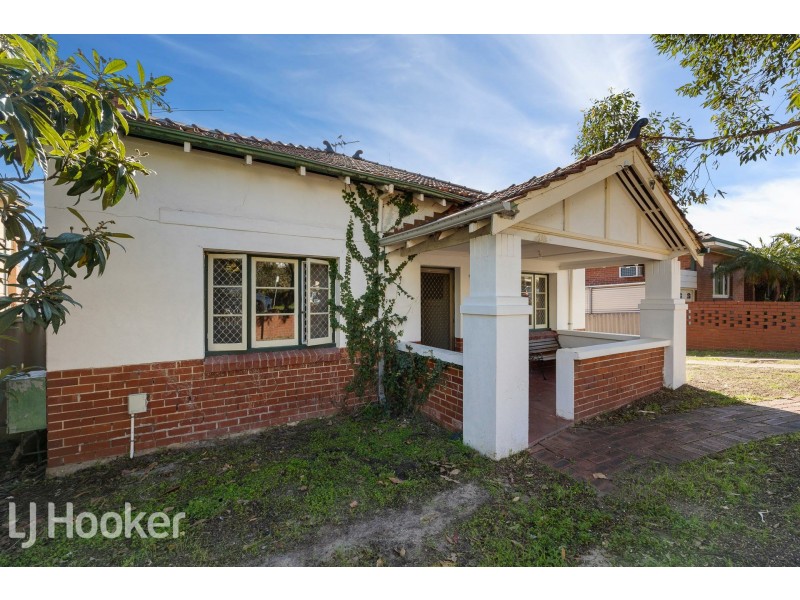 11 McMaster Street, Victoria Park WA 6100