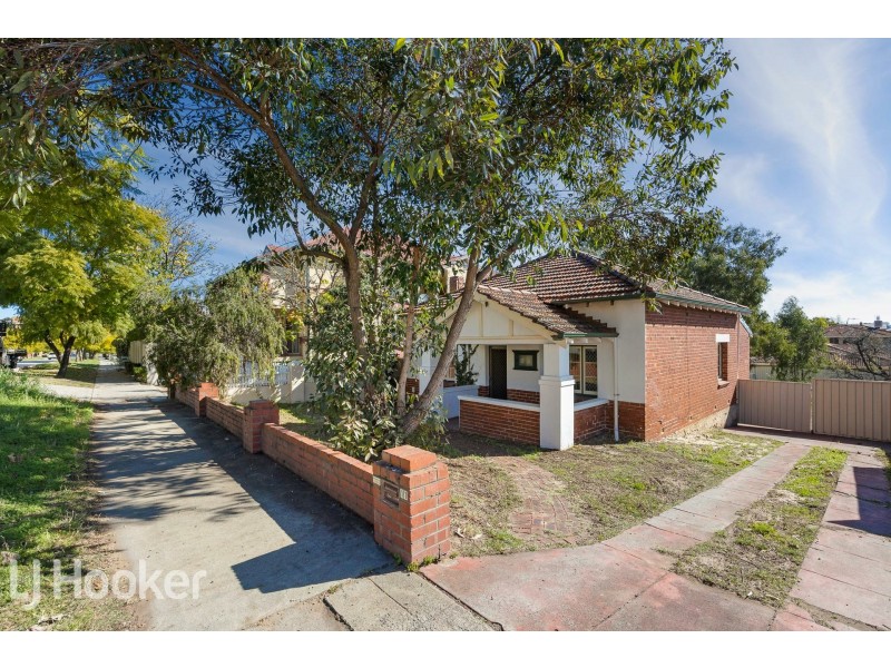 11 McMaster Street, Victoria Park WA 6100