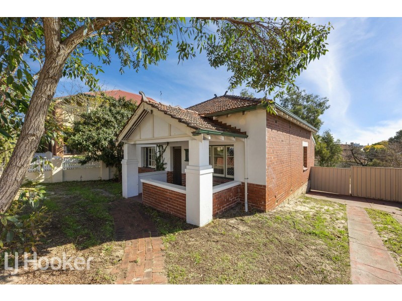 11 McMaster Street, Victoria Park WA 6100