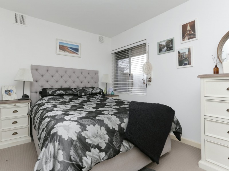 4/7 Midgley Street, Lathlain WA 6100