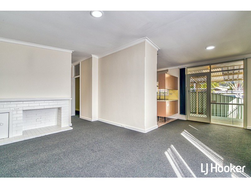 276 Wright Street, Cloverdale WA 6105
