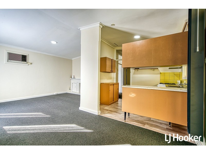276 Wright Street, Cloverdale WA 6105