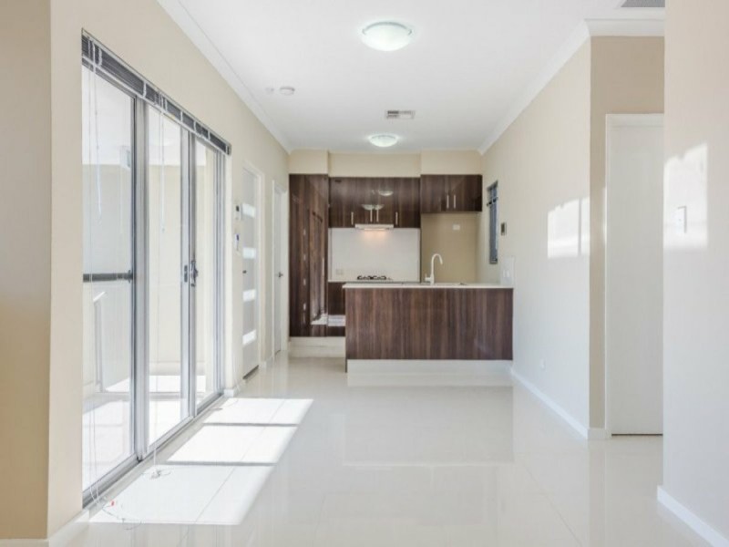 6/210 Kooyong Road, Rivervale WA 6103