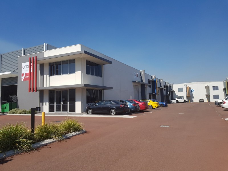 4/8 Production Road, Canning Vale WA 6155