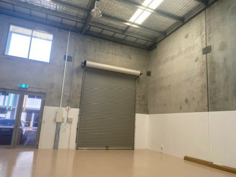 4/8 Production Road, Canning Vale WA 6155