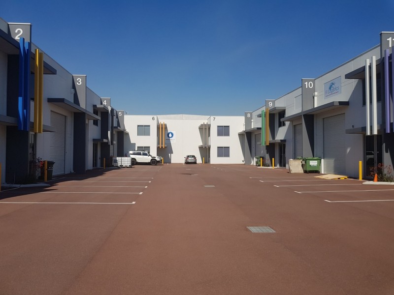 4/8 Production Road, Canning Vale WA 6155