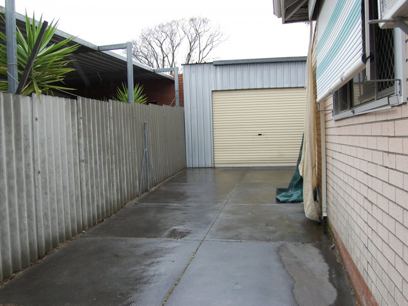 11 Wyndham Street, St James WA 6102