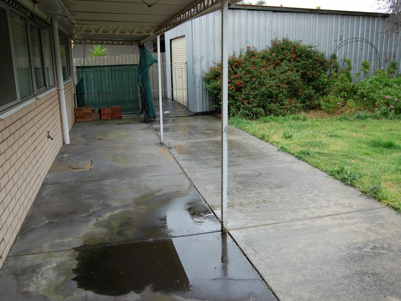 11 Wyndham Street, St James WA 6102