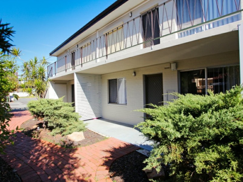 2/348A Mill Point Road, South Perth WA 6151