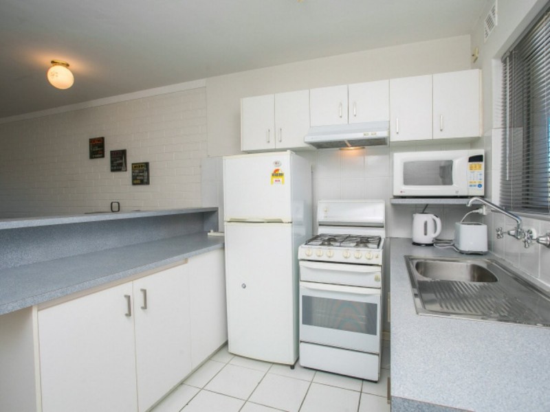 90/34 Davies Road, Claremont WA 6010