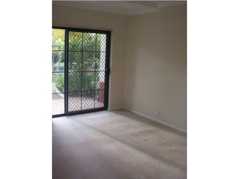 2/8 King George Street, Victoria Park WA 6100