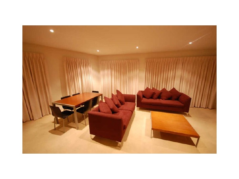 8/85 Mill Point Road, South Perth WA 6151