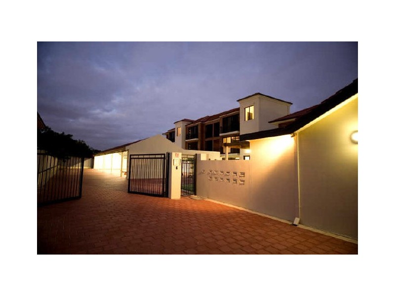 11/4 Lichfield Street, Victoria Park WA 6100