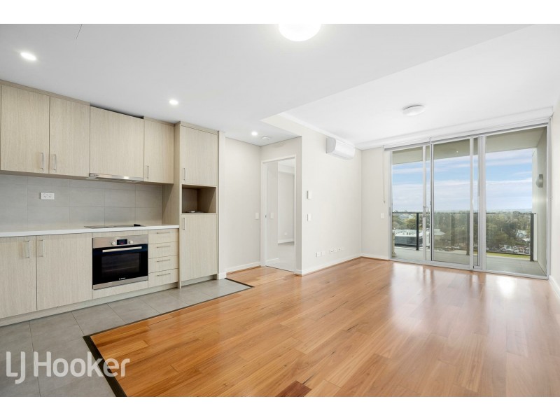 718/18 Cecil Avenue, Cannington WA 6107