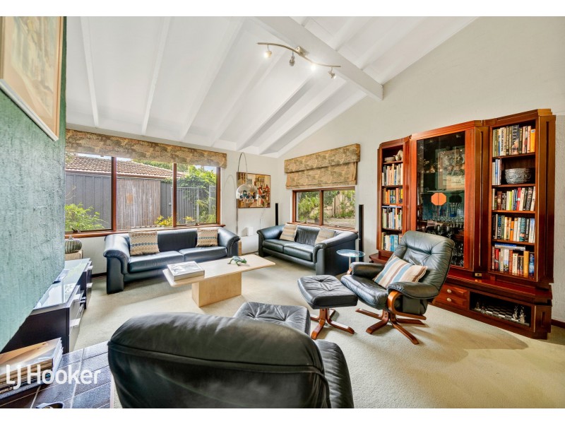 2/27 Clydesdale Street, Como WA 6152