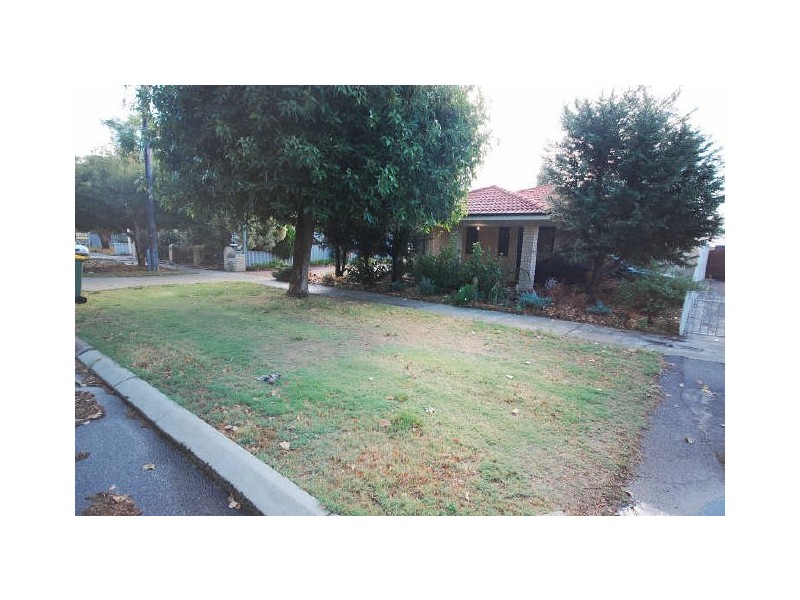 1/25 Behan Street, Bentley WA 6102